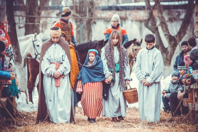 10923559_932496600093676_6207387363276372557_n